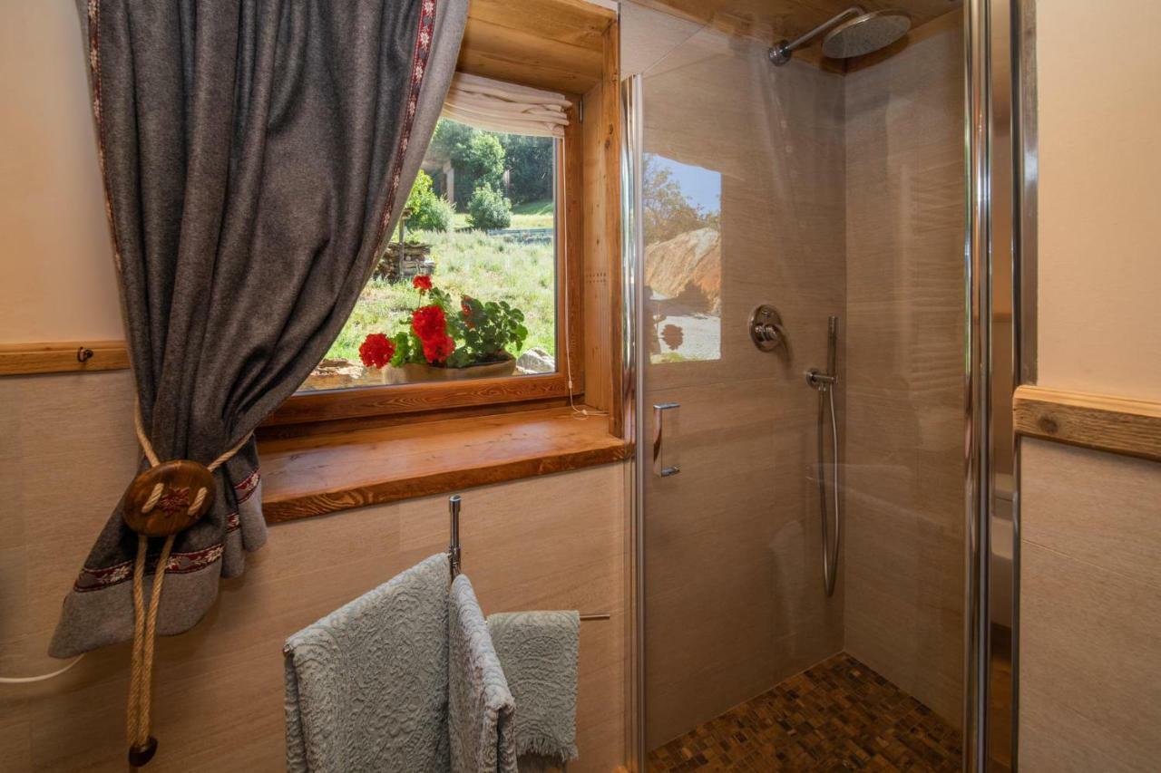 Casa Vacanze Petit Haury Arvier Exterior foto