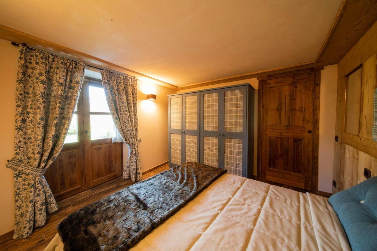 Casa Vacanze Petit Haury Arvier Exterior foto