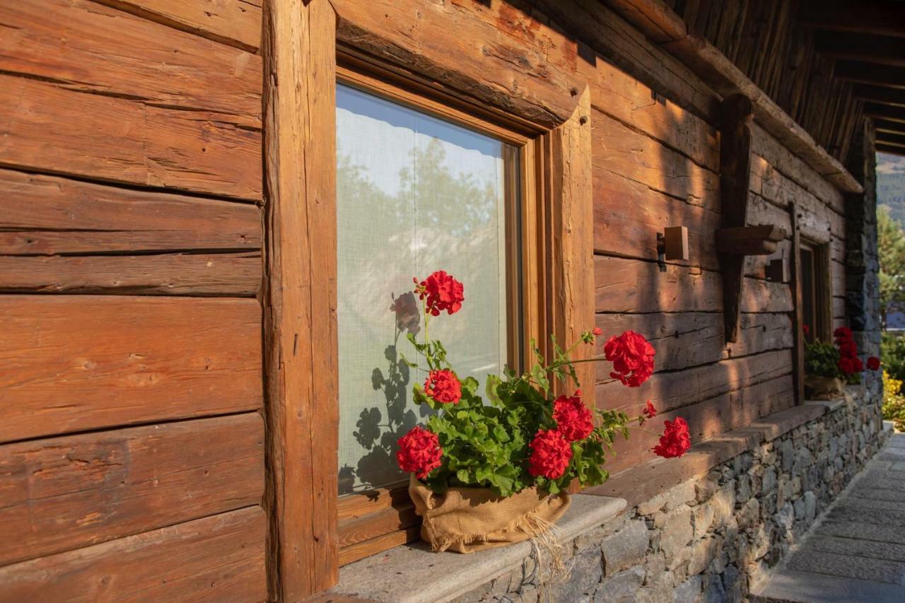Casa Vacanze Petit Haury Arvier Exterior foto