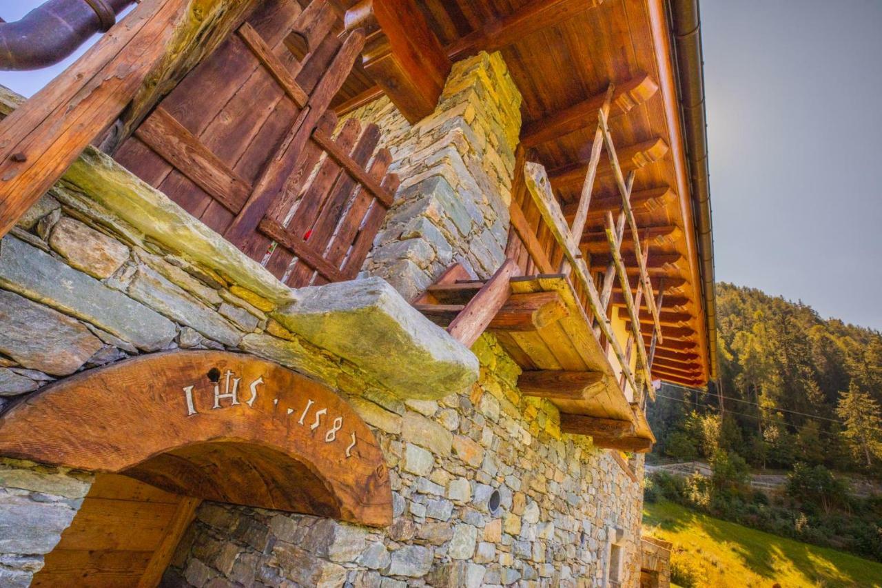 Casa Vacanze Petit Haury Arvier Exterior foto